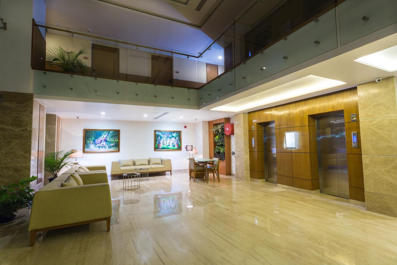 Classic Grande,A Member Of Radisson Imphal Dış mekan fotoğraf